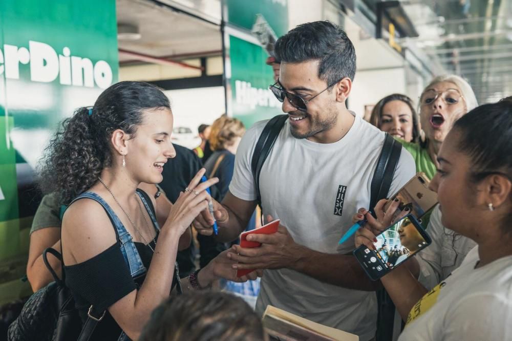 Llegada de artistas del Isla Bonita Love Festival 2019 a La Palma