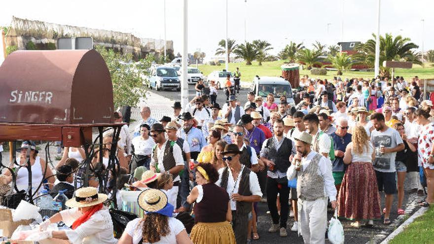 Un momento de la romería, ayer, en Melenara.