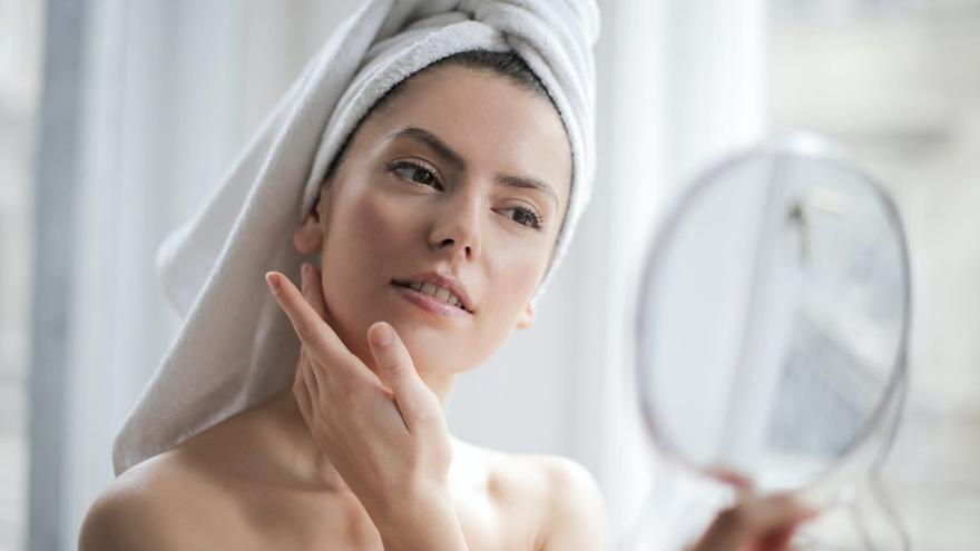El sérum facial, el cosmético al que se rinden todas las mujeres