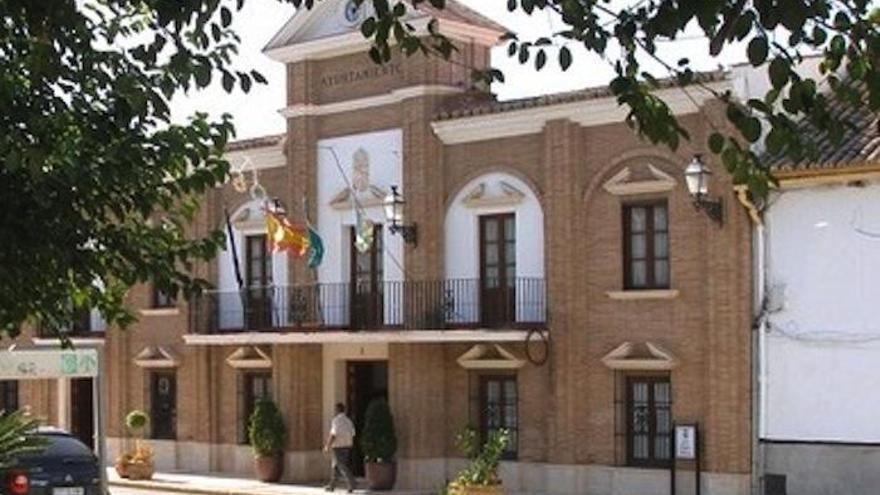 Sierra de Yeguas invertirá 200.000 euros en la mejora del mercado y la calle Sol