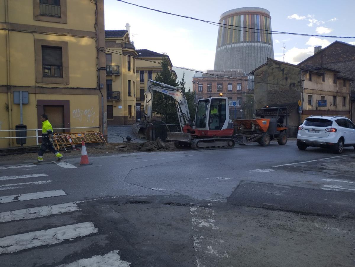 Obras junto al barrio Urquijo.