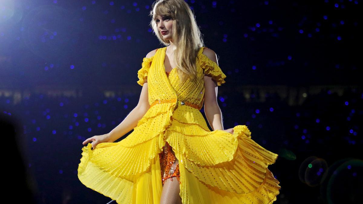 Taylor Swift y Edurne aprendieron juntas a bailar sevillanas: el crossover definitivo