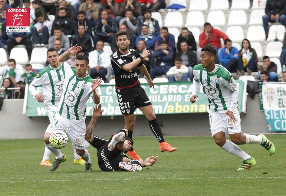 Las imágenes del Córdoba 2-3 Albacete