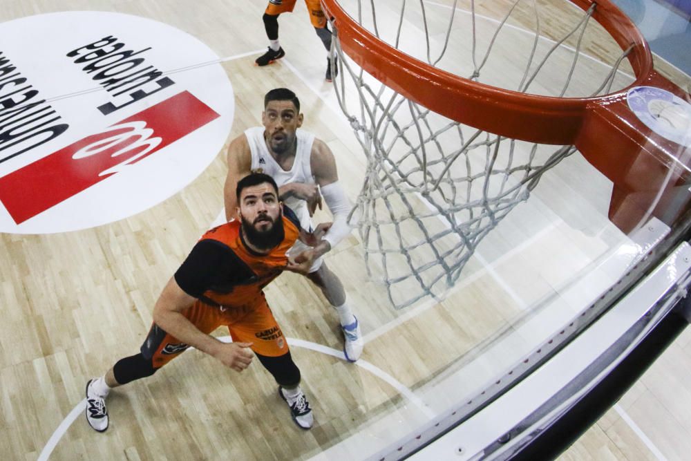 Segundo partido playoffs Real Madrid-Valencia Bask