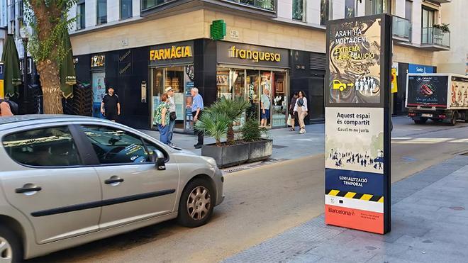 Barcelona inicia una prueba piloto en Gran de Sant Andreu y Consell de Cent para evitar conflictos entre peatones, bicis y patinetes