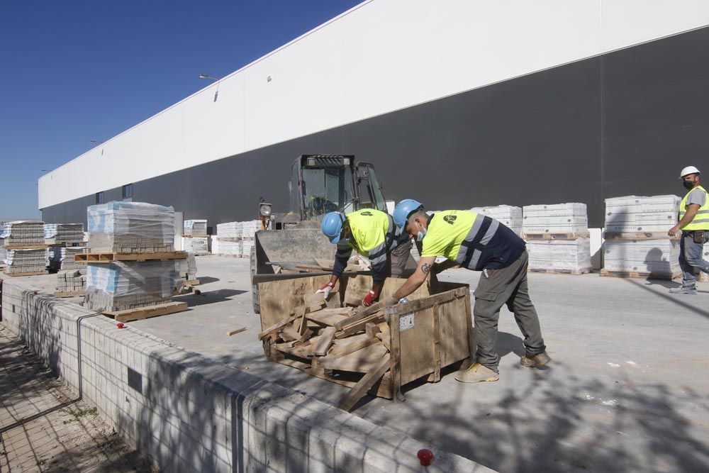 Avanzan las obras del nuevo centro comercial de la carretera de Palma