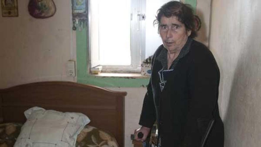 Detenidos dos vecinos de Fornelos por asaltar a una anciana de A Lama -  Faro de Vigo