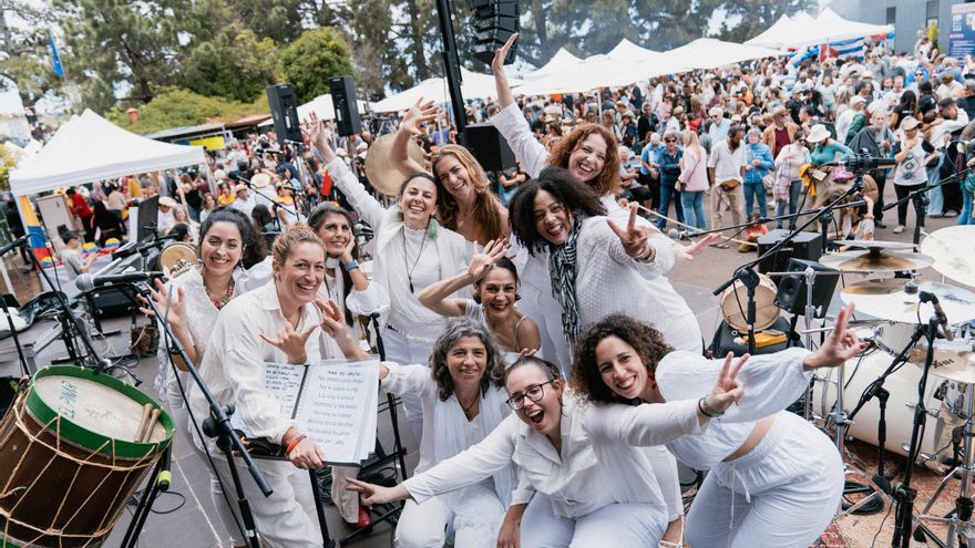 Mambisa se apunta a la moda de Coldplay y agota las entradas para el concierto de hoy en Santa Cruz