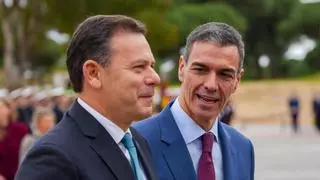 Sánchez defiende que el envío de la fragata se ajusta a la "legalidad" para ayudar a Chipre ante una "guerra ilegal"