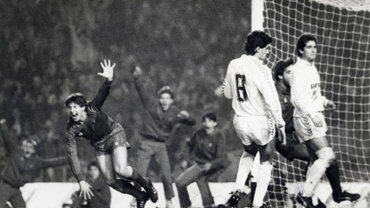 Gary Lineker desató la locura en el Clásico de enero de 1987 en el Camp Nou con un 'hat trick'. Una de sus mejores noches, reconoce