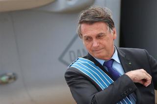 Bolsonaro asegura que va a "expulsar al comunismo" de Brasil