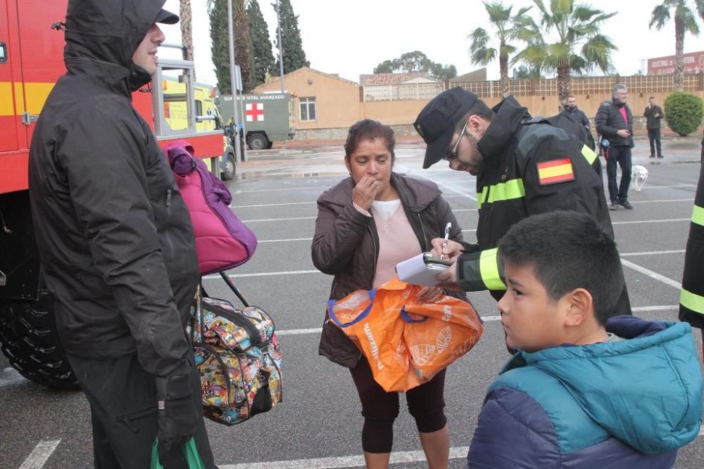 La UME monta su base en Los Alcázares para ayudar