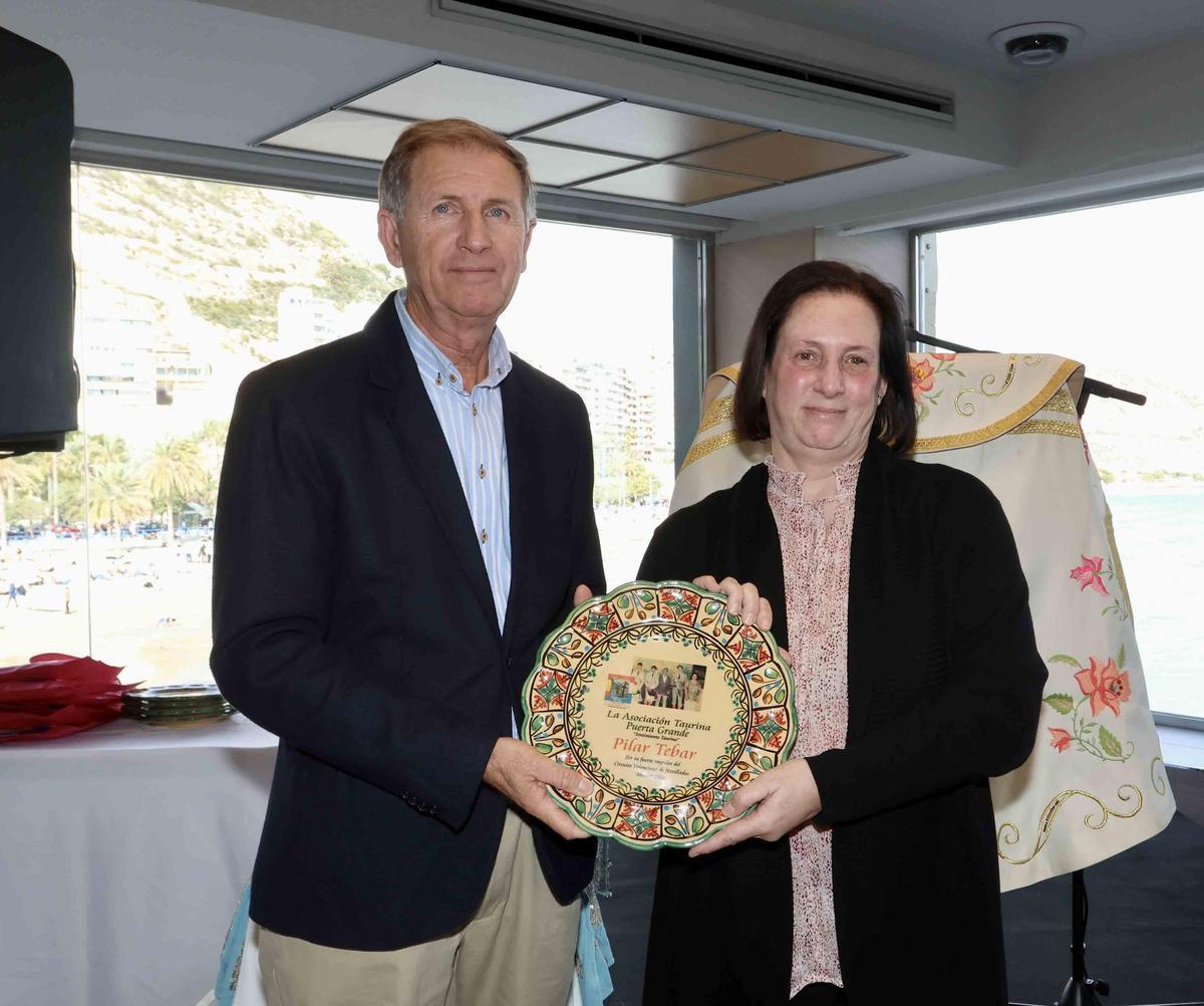 Una gala de “Puerta Grande” en Alicante