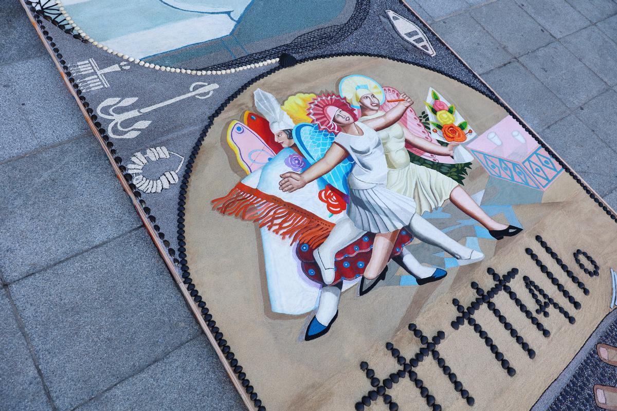 Detalle de la lao bra "La Verbena" en la alfombra de Cunchas e Flores ante el Museo.