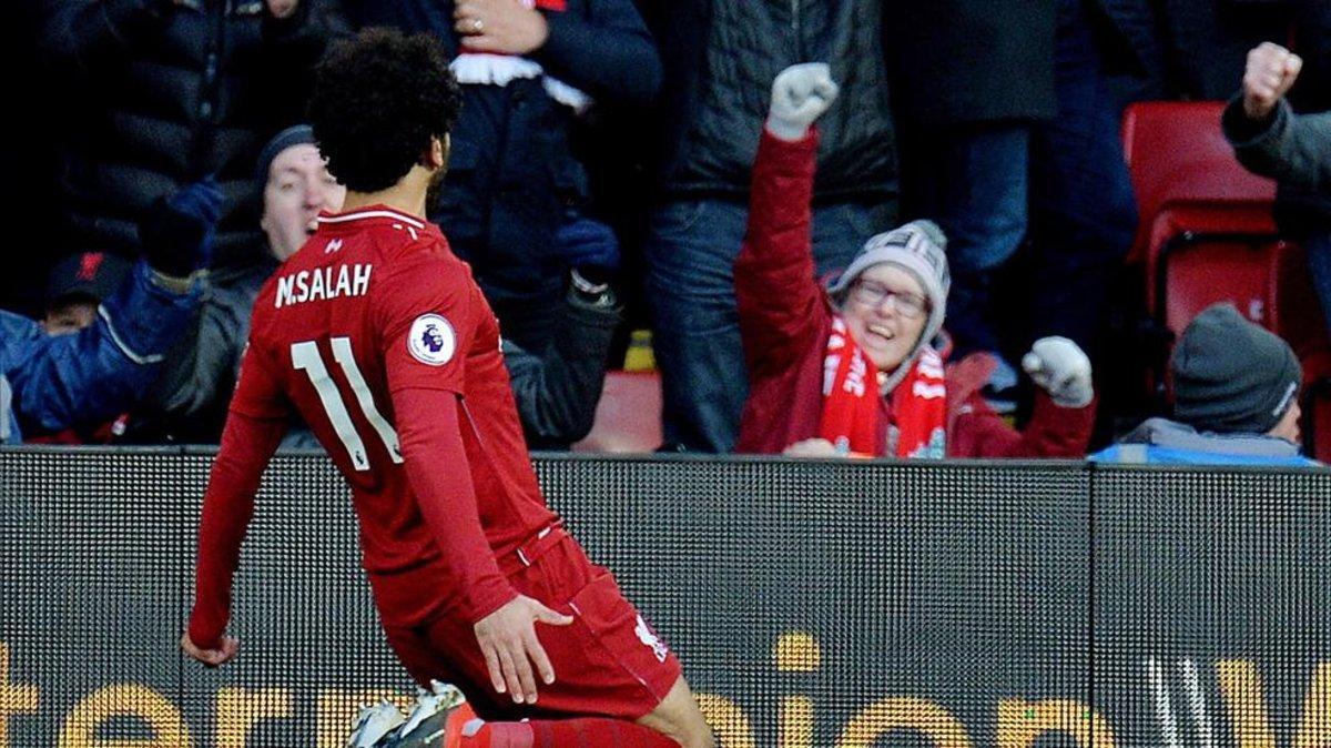 Salah, autor de un gol con polémica