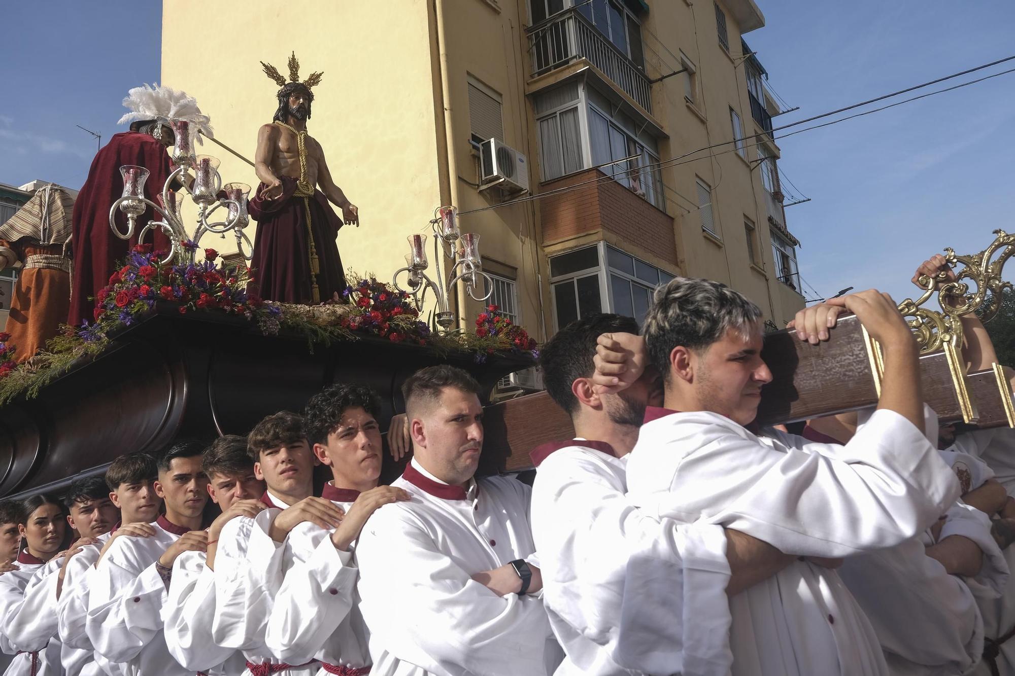 La procesión de Encarnación este Viernes de Dolores, en imágenes