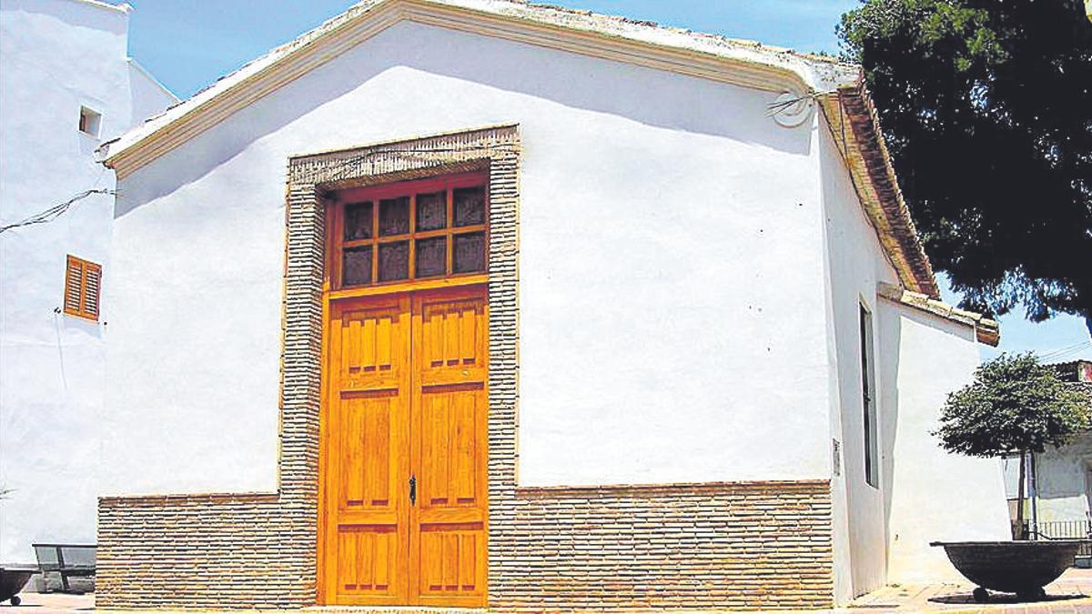 Fachada de la iglesia primitiva, ubicada en la calle San Vicente.