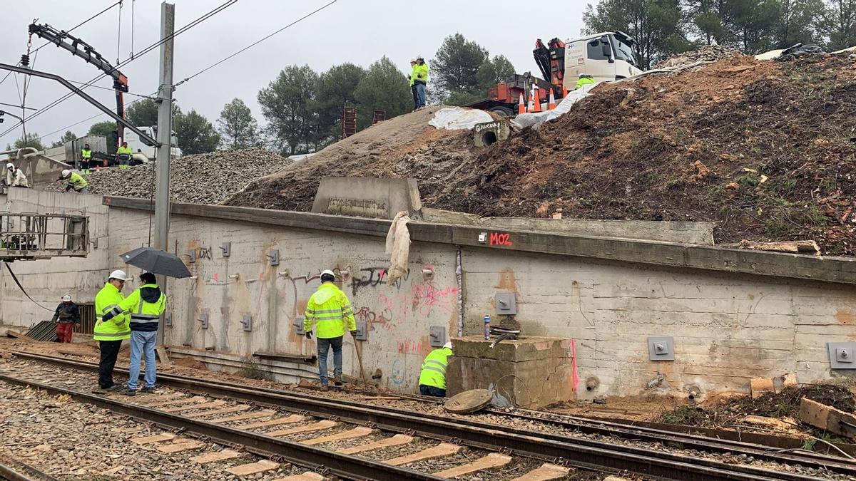 Obras del muro de contención en Gelida difundidas por Transportes