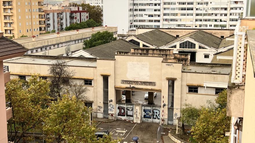 Cuenta atrás para los 200 pisos de Son Simonet: arranca el derribo del antiguo cuartel de Palma