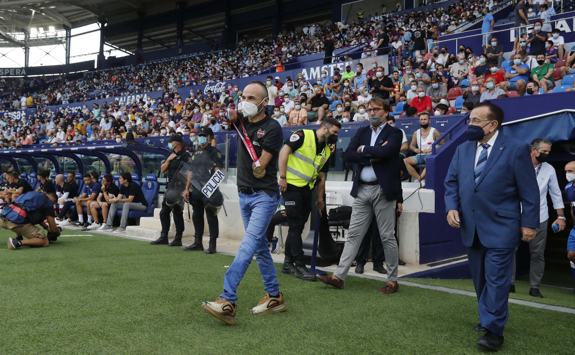 Levante UD - Rayo Vallecano en imágenes