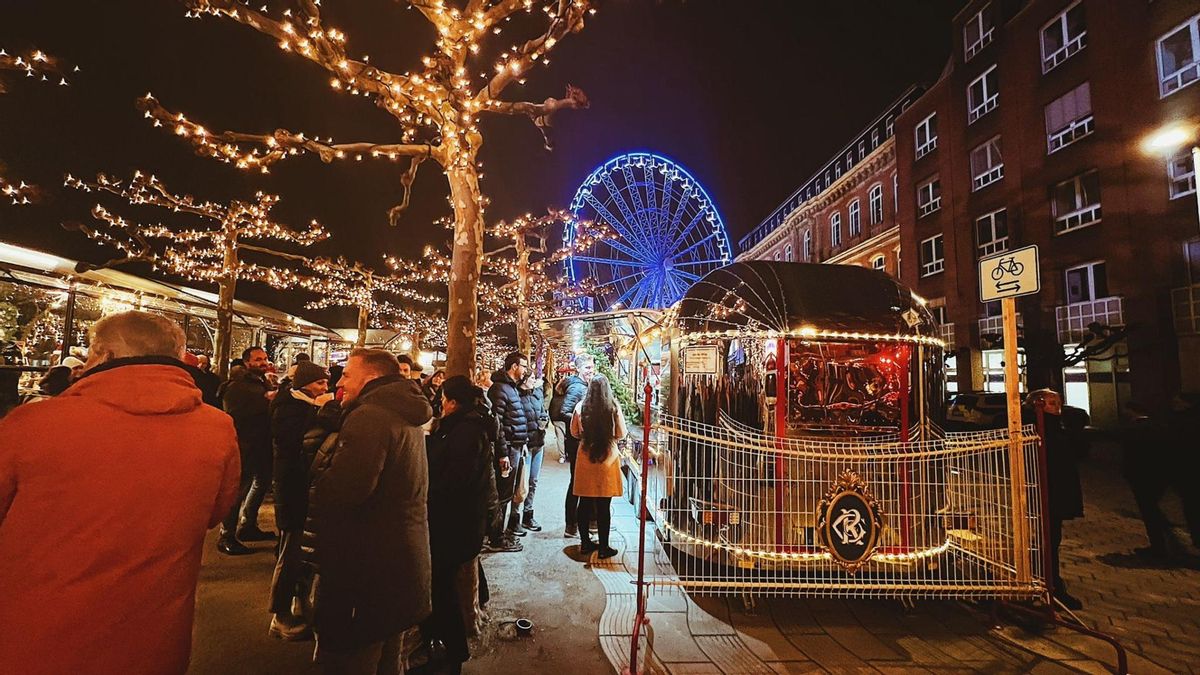 Descubre los mejores mercados de Navidad de Europa desde un crucero de lujo por el Rin.