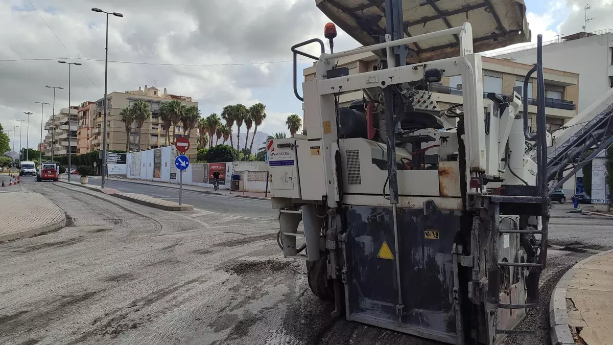Orihuela comienza el plan de asfaltado millonario en su casco urbano
