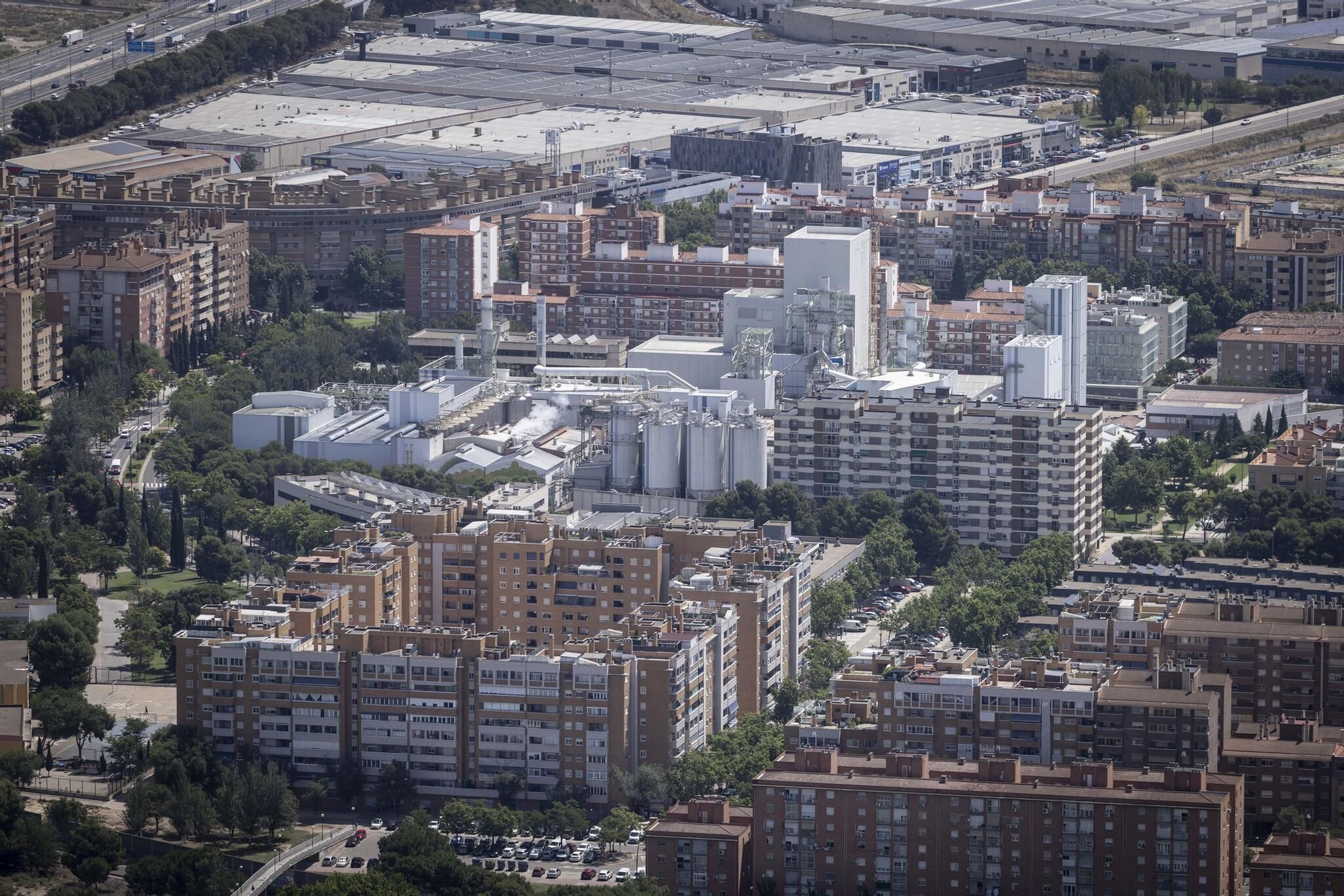 Así se ve Zaragoza desde el helicóptero de la Unidad Aérea de la Policía