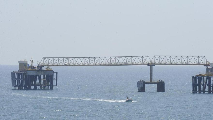 Compromís pide el desmantelamiento de la plataforma petrolera del Serrallo frente a la costa de Almassora