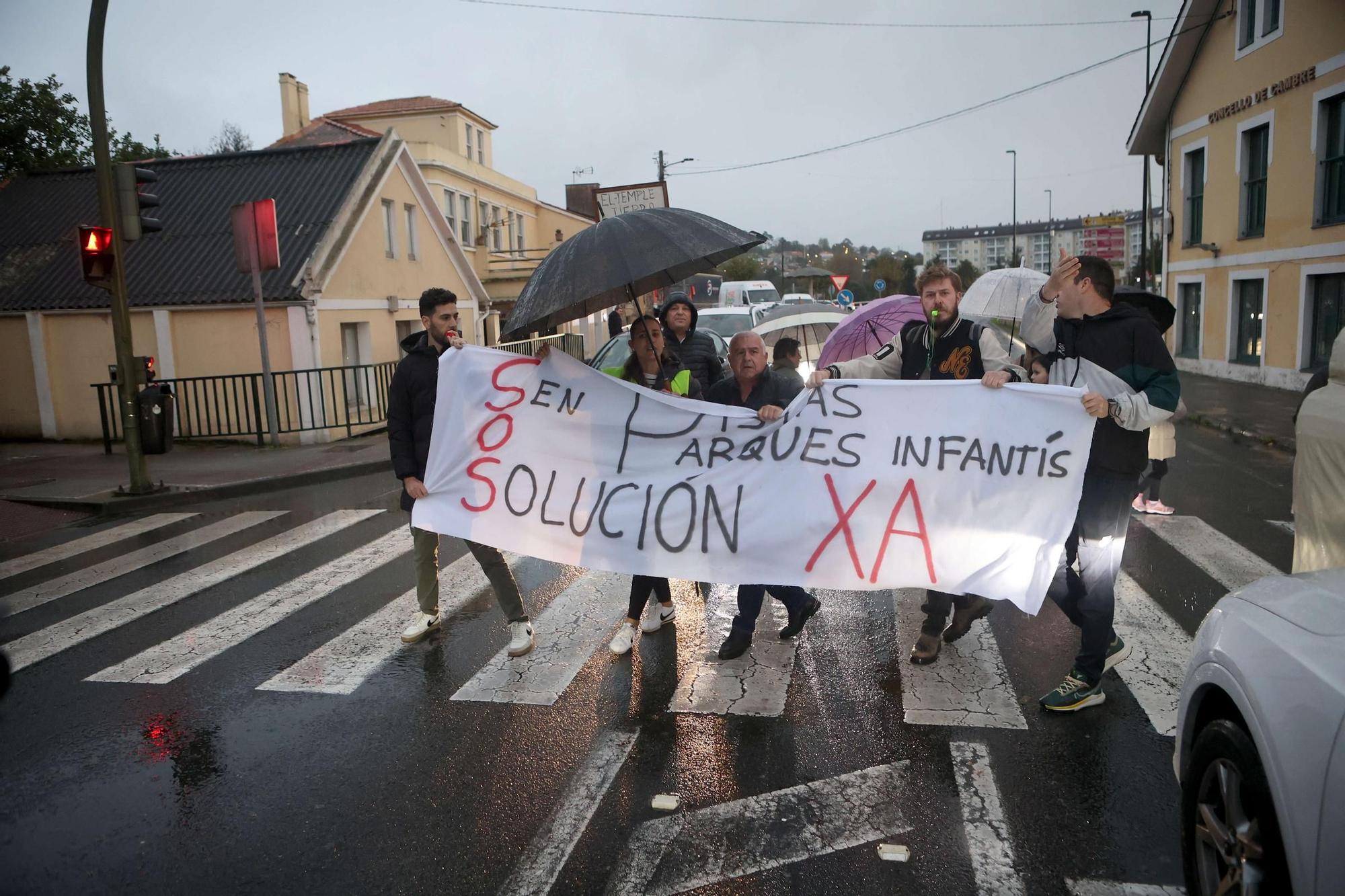 Protesta en O Temple pidiendo más pistas y parques