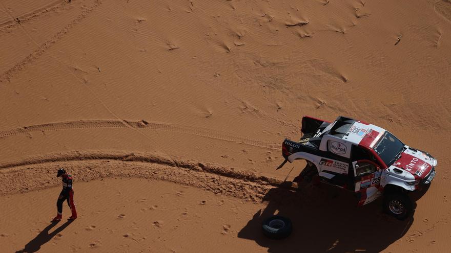 Estás son las imágenes que nos ha dejado la etapa 5 del Rally Dakar de coches y motos