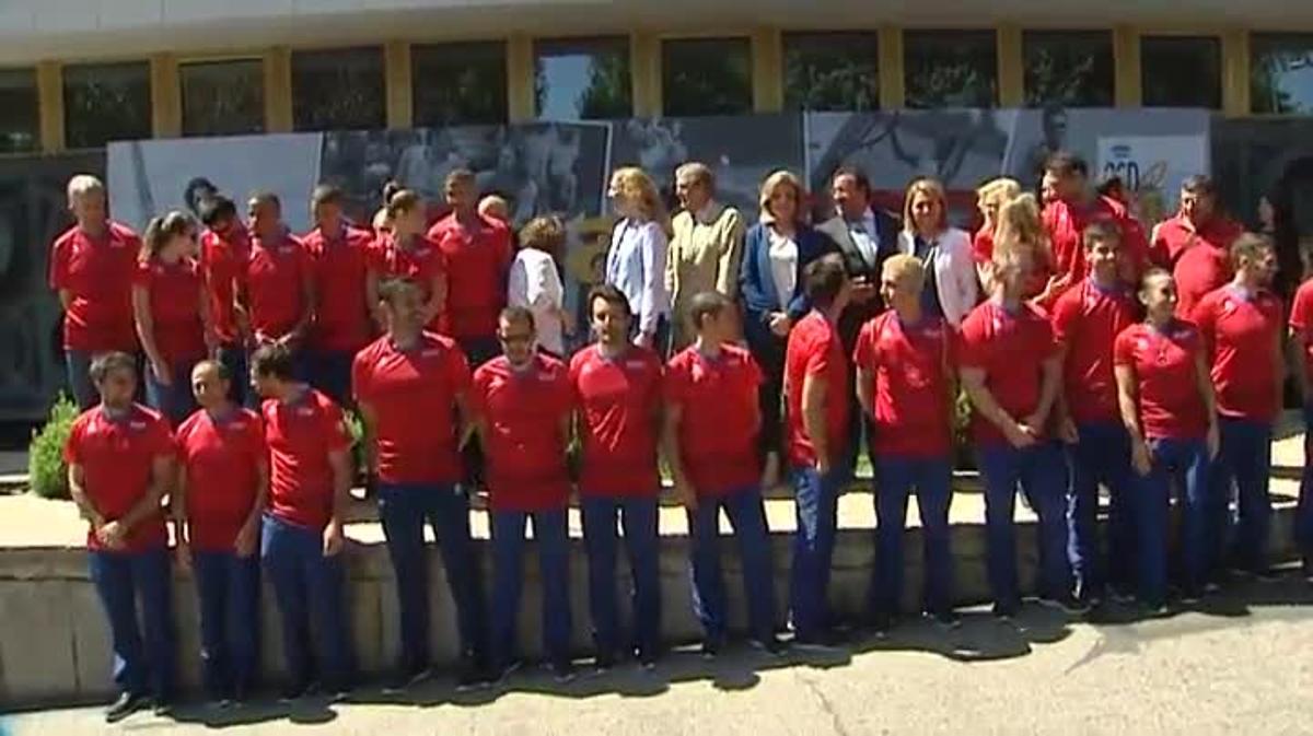 Multitudinaria despedida al Equipo Paralímpico español