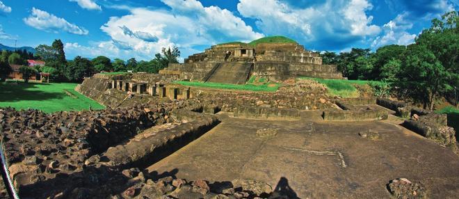 El Salvador, pueblos indígenas