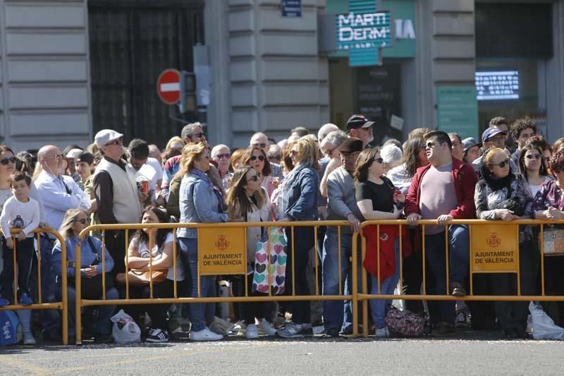 Búscate en la mascletà del 11 de marzo