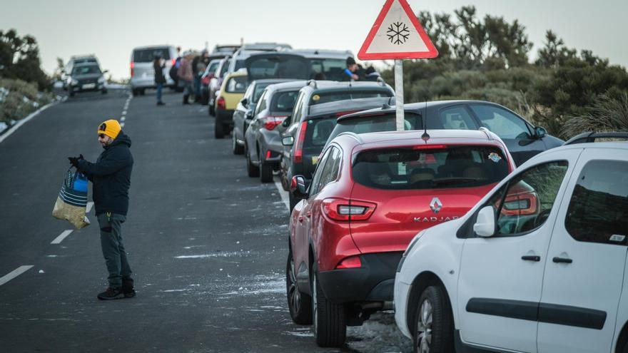 Solo se podrá subir al Teide en guagua durante las próximas grandes nevadas