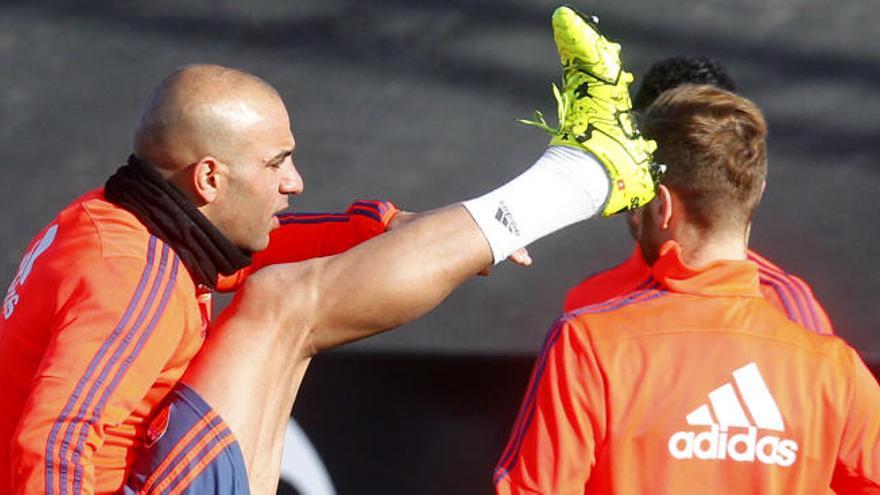 Mustafi y Abdennour, incompatibles para el Valencia CF