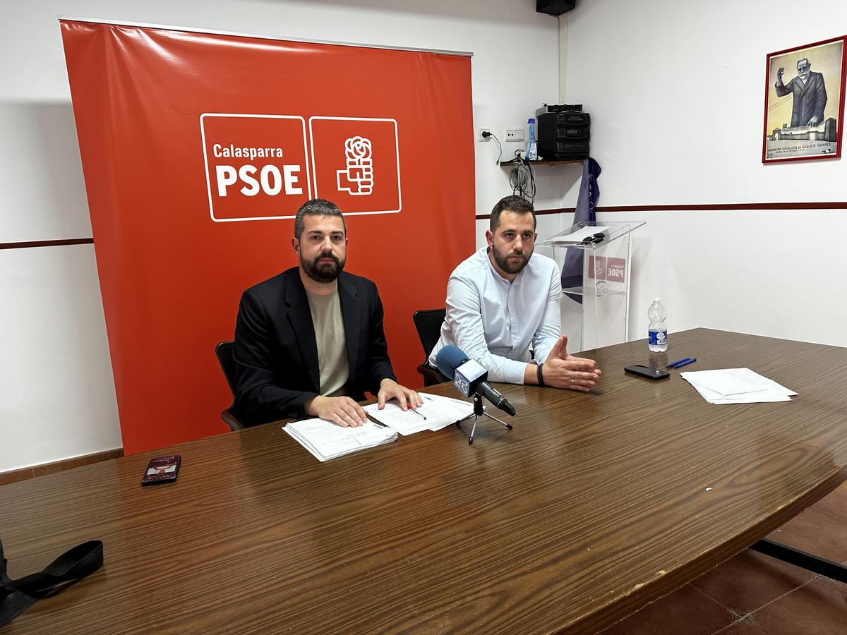 Antonio José Merino y Jordi Arce durante la rueda de prensa