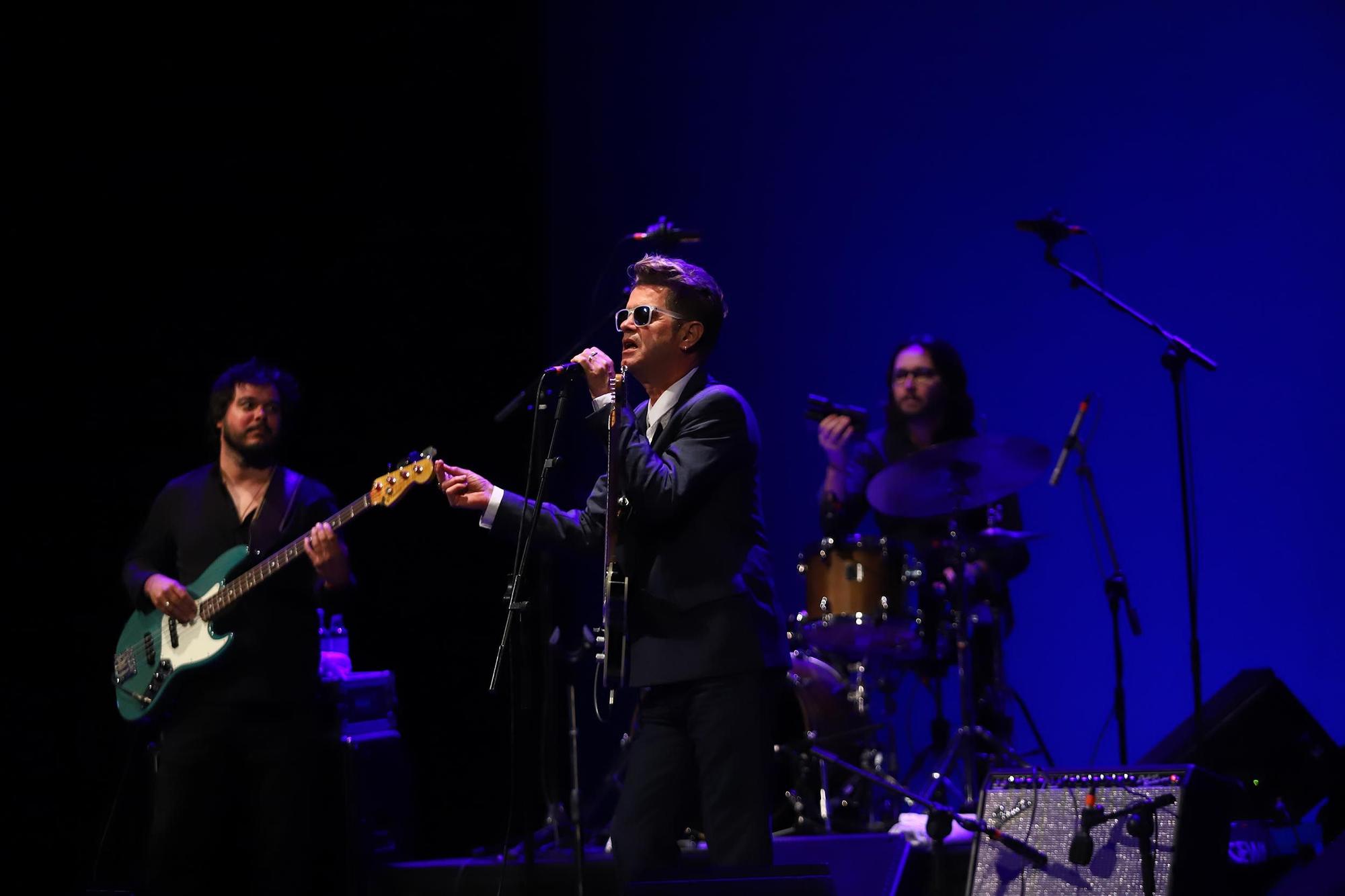 Juan Perro derrocha "Libertad" y emociones en el Gran Teatro de Córdoba