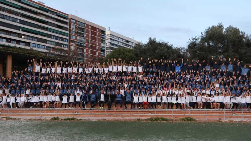 El Valencia Club Atletismo realiza la Foto Oficial por Categorías de la presente temporada