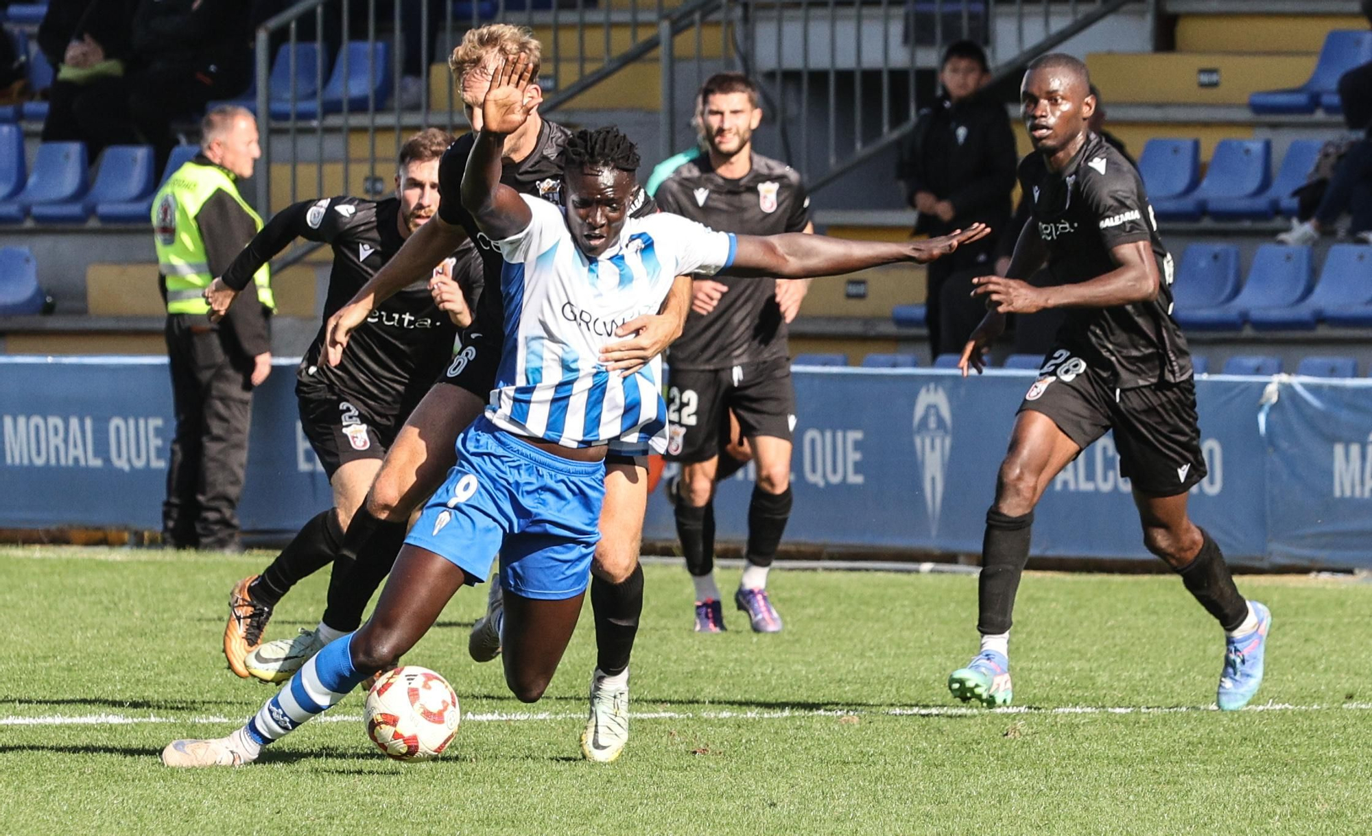 El Alcoyano de Juli no logra los tres puntos