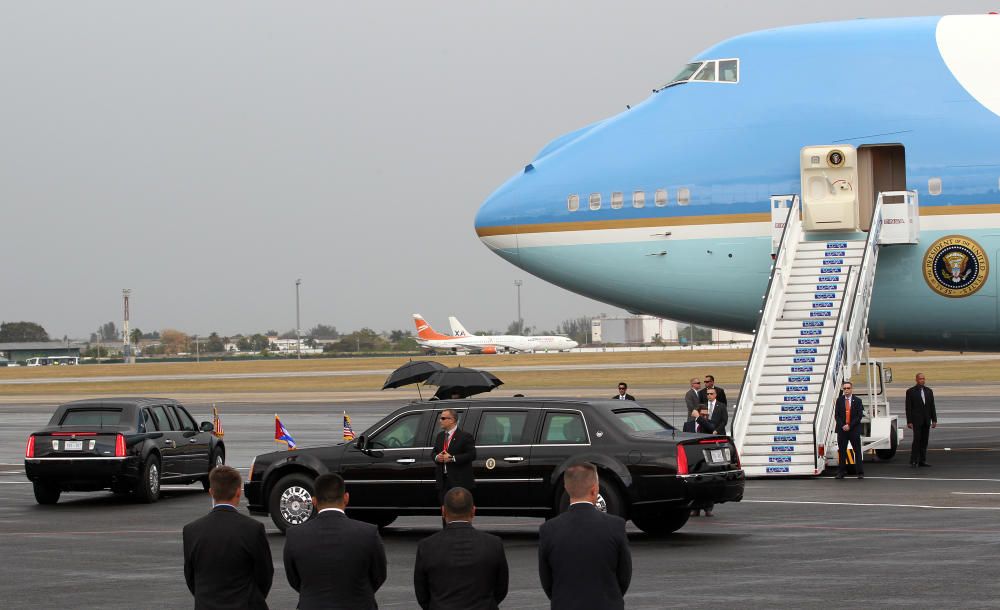 Barack Obama llega a Cuba para una vista histórica