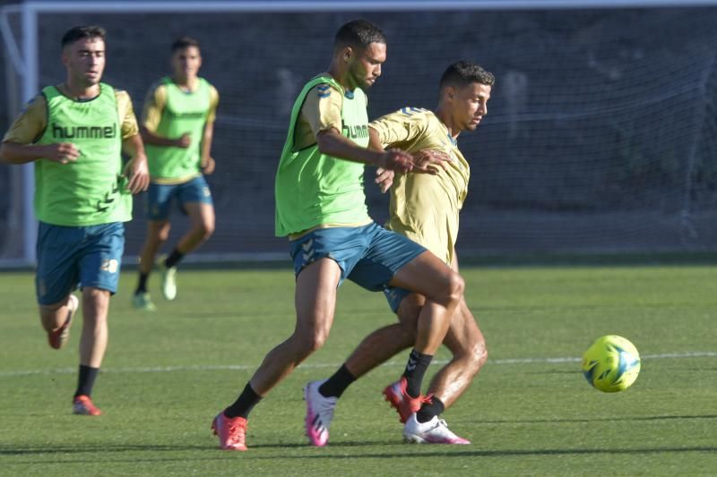 Entrenamiento de la UD Las Palmas (11/10/21)