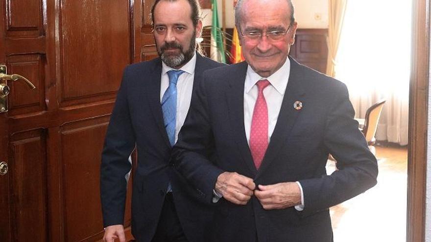 Cassá y el alcalde, en una imagen de archivo.