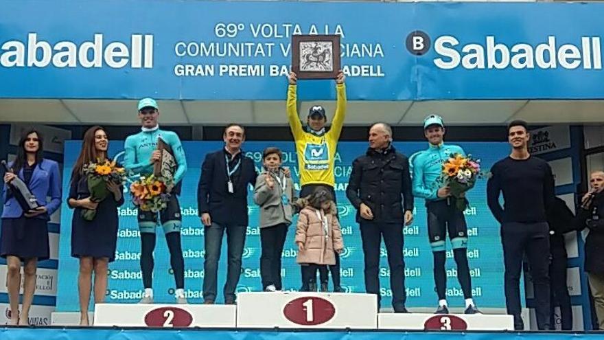 Podio final de la Volta con Valverde, Luis León Sánchez y Fuglsang