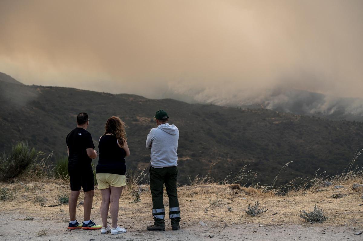 Nueve días de 'infierno': las imágenes del incendio y testimonios de vecinos de La Garganta