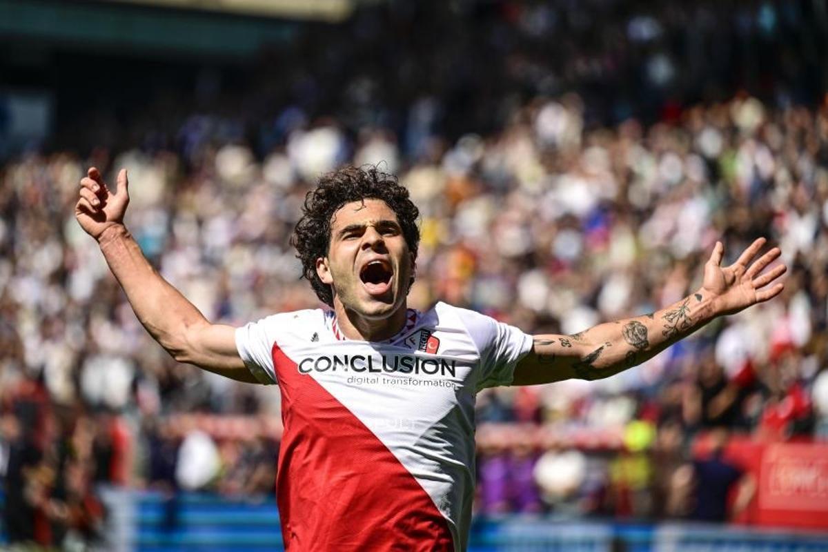 Miguel Rodríguez celebra un gol con el Utrecht.