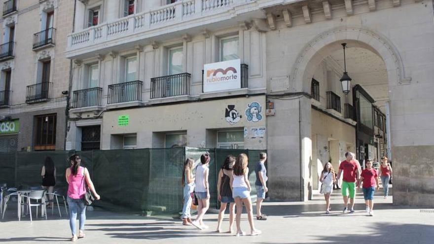 Orange ocupará la esquina del McDonalds de la plaza España