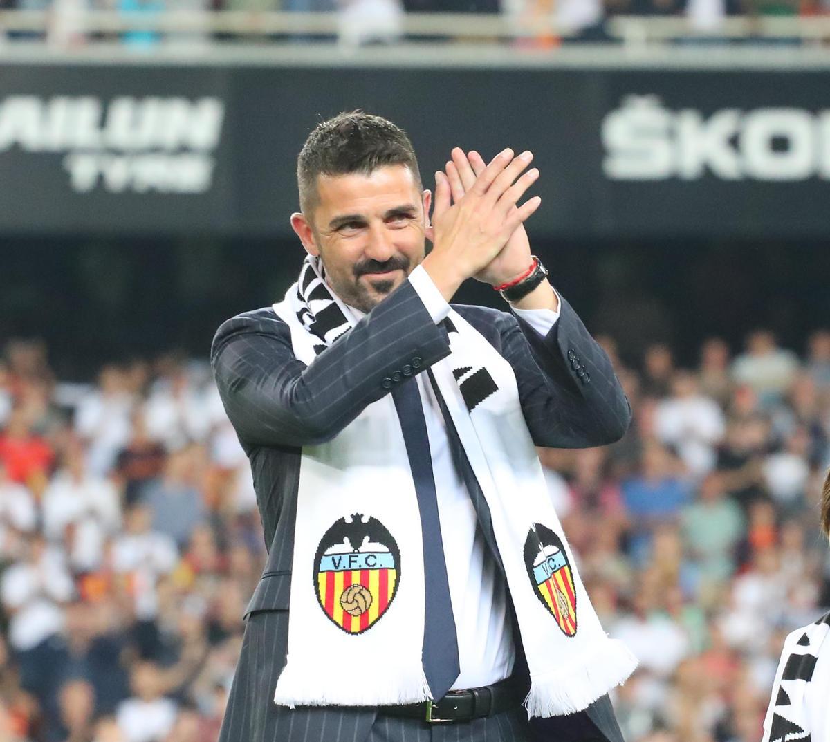 Así ha sido el homenaje de Mestalla al Guaje Villa