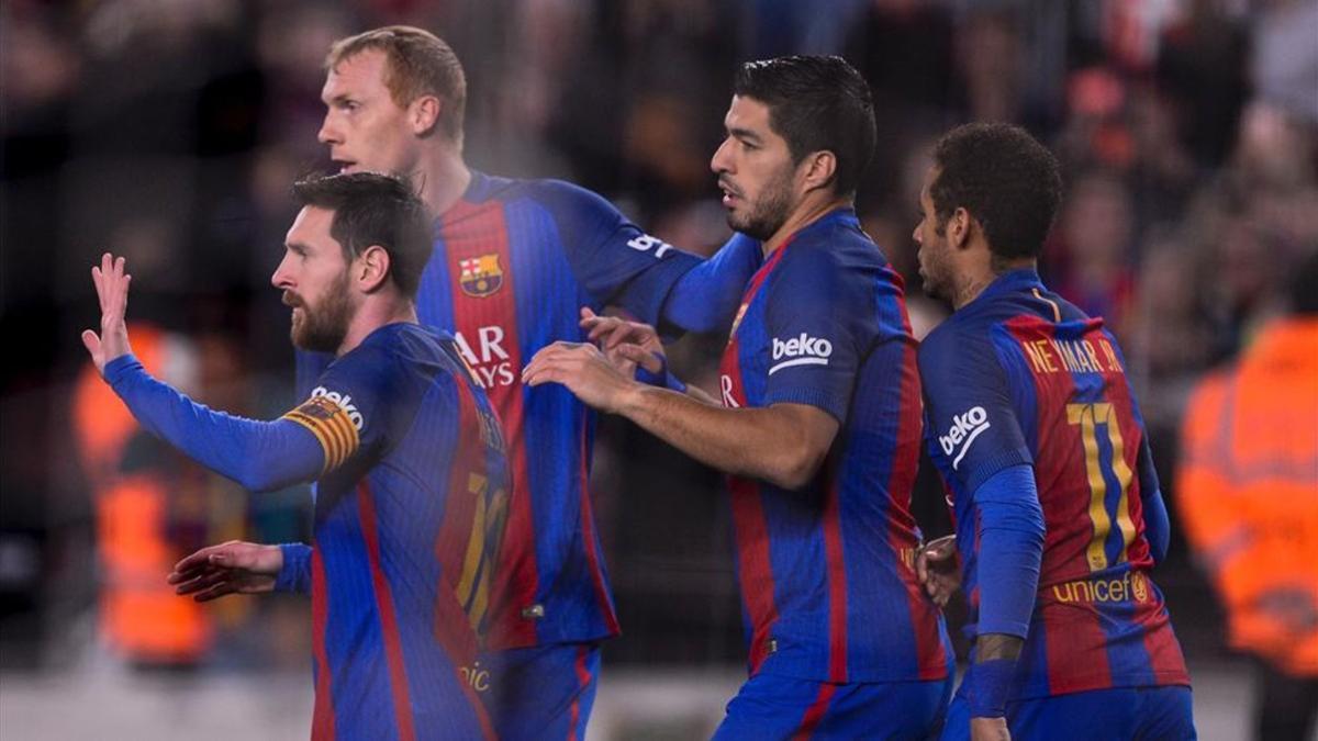 Leo Messi abrió el marcador tras una gran asistencia de Luis Suárez