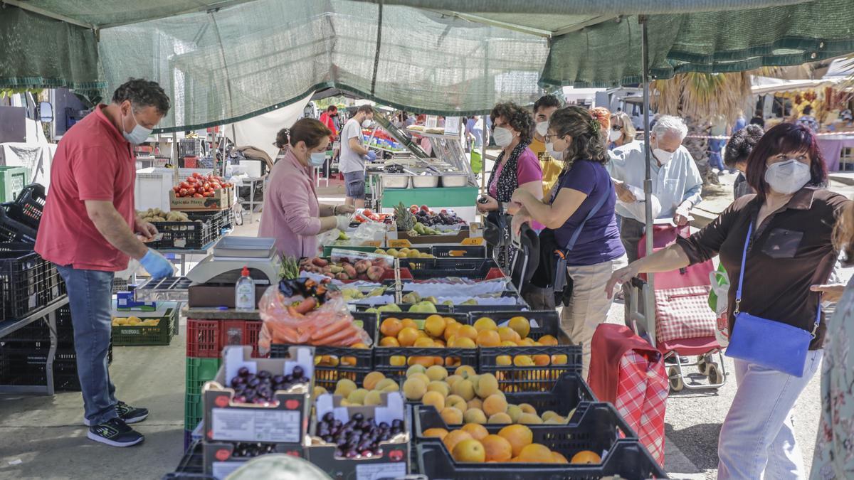 Imagen del mercado franco, que alberga a unos 260 vendedores.