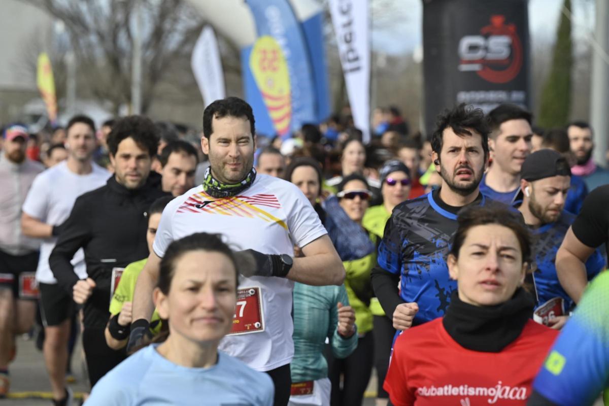 En imágenes | Zaragoza no falla a su cita con la 10K Carrera Popular del Roscón